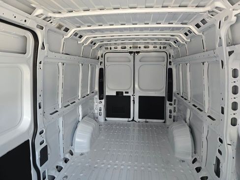 New 2026 RAM ProMaster 3500 w/ Cold Weather Group image 12