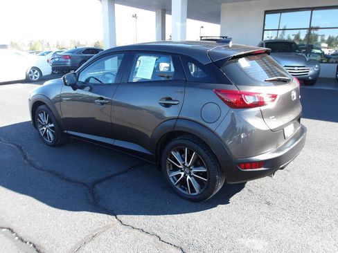 Used 2017 MAZDA CX-3 Touring AWD/4WD image 3