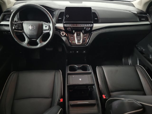 Used 2025 Honda Odyssey Touring image 10