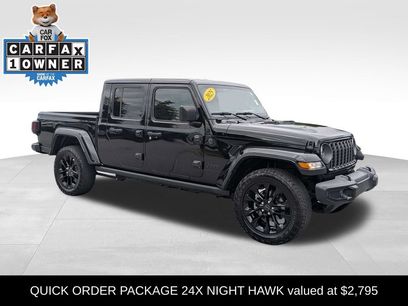 Used 2025 Jeep Gladiator Overland