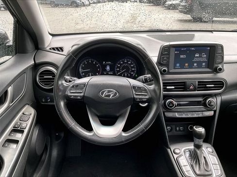 Used 2019 Hyundai Kona Limited AWD/4WD image 17