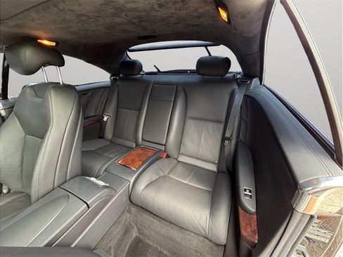 Used 2012 Mercedes-Benz CL 550 4MATIC image 38