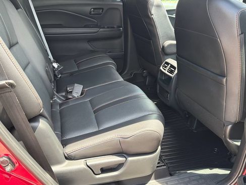Used 2023 Honda Passport TrailSport image 15