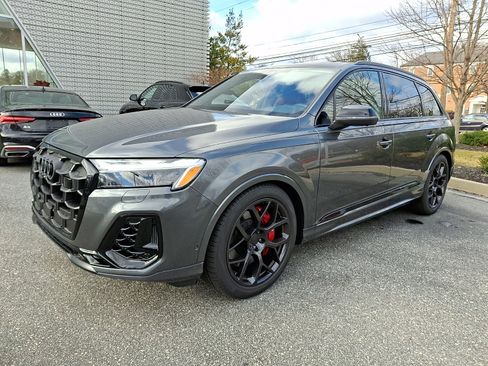 New 2026 Audi SQ7 Premium Plus image 2