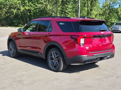 New 2027 Ford Explorer ST-Line w/ Premium Package AWD/4WD image 8