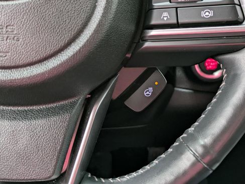 Used 2023 Subaru Ascent Touring image 8