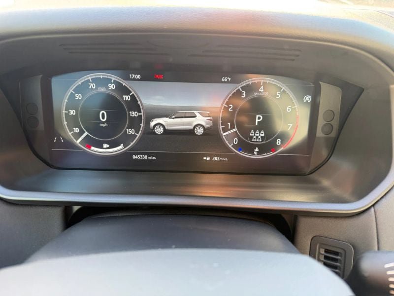 Used 2020 Land Rover Discovery Landmark AWD/4WD image 23