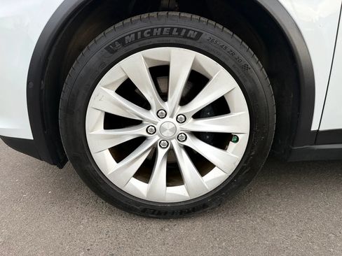 Used 2019 Tesla Model X Long Range AWD/4WD image 43
