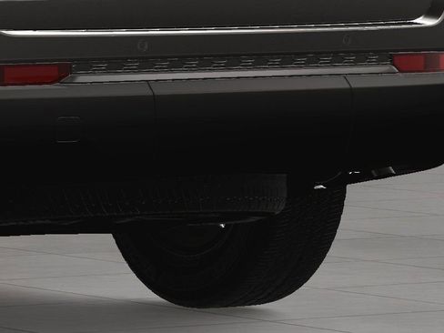 New 2025 Jeep Grand Cherokee L Altitude image 12