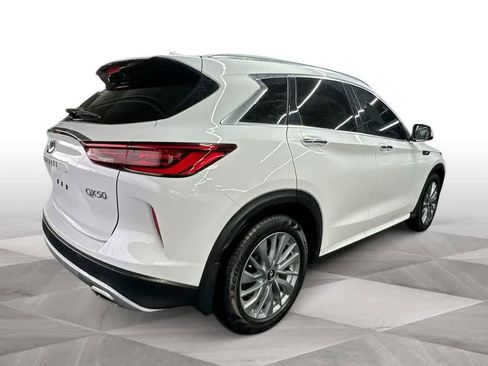 Used 2023 INFINITI QX50 Luxe AWD/4WD image 8
