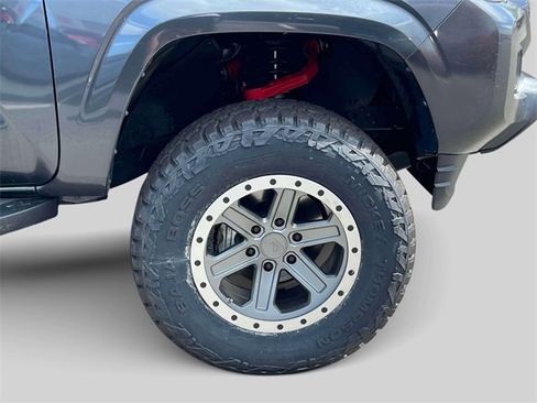 Used 2022 Toyota Tacoma SR image 16