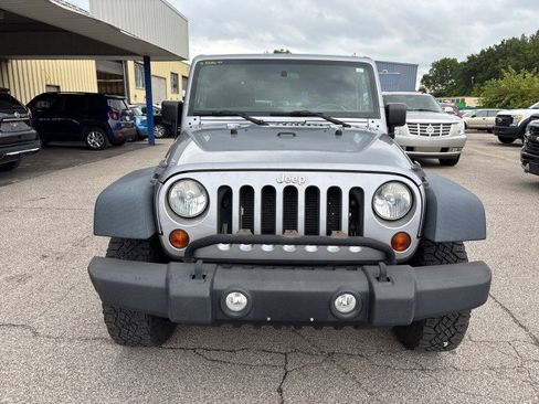 Used 2013 Jeep Wrangler Sport image 2