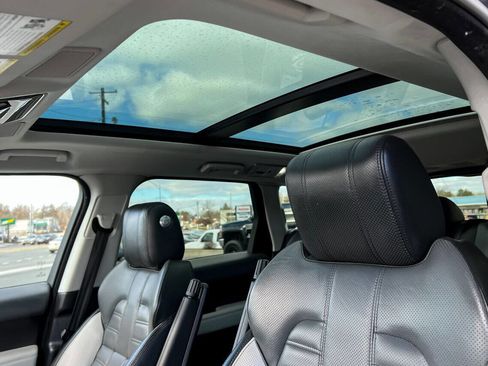 Used 2016 Land Rover Range Rover Sport Autobiography image 23