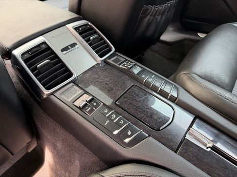 Used 2016 Porsche Panamera Edition w/ Premium Package Plus RWD image 19