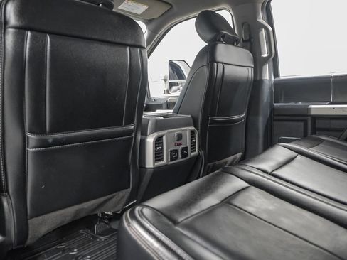 Used 2021 Ford F450 Lariat w/ Lariat Ultimate Package AWD/4WD image 40