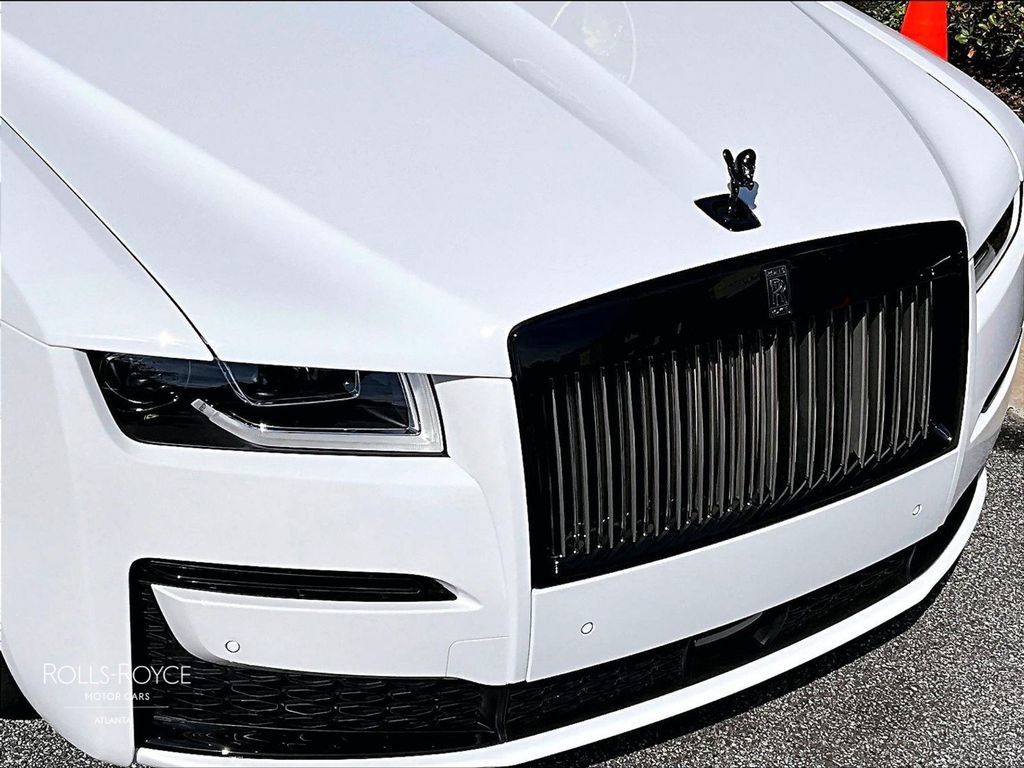 Used 2024 Rolls-Royce Ghost Black Badge w/ Black Badge Ghost Package AWD/4WD image 26