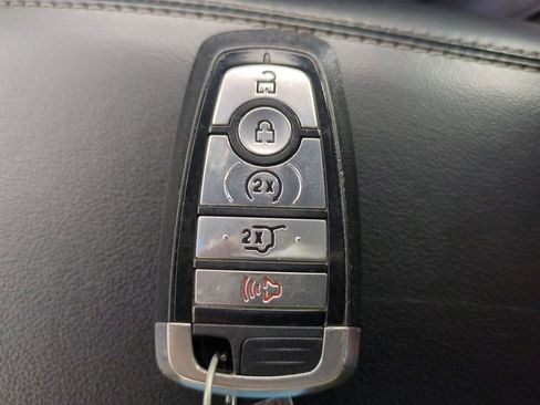 Used 2024 Ford Explorer Limited image 39