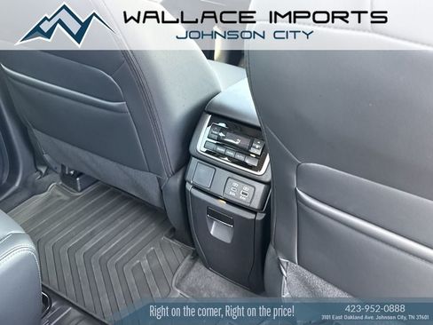 Certified 2026 Subaru Ascent Premium w/ Popular Package #2 AWD/4WD image 38