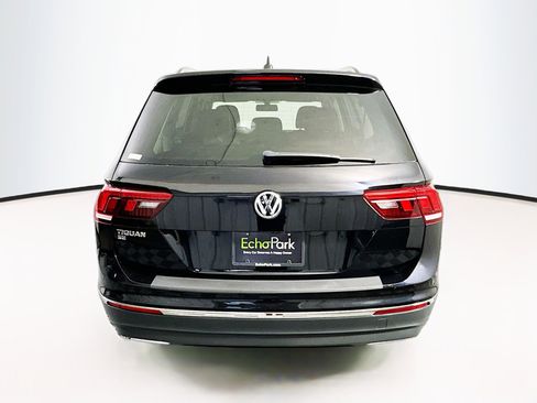 Used 2021 Volkswagen Tiguan SE image 7