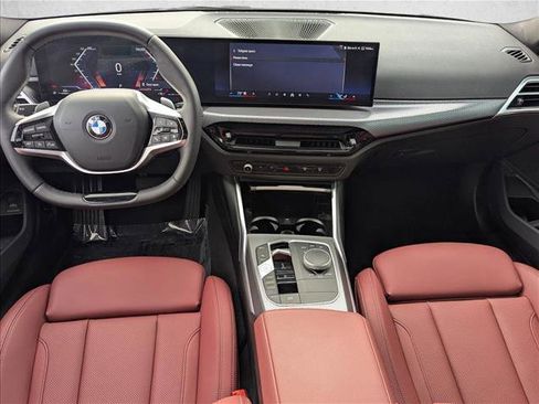 Certified 2025 BMW 330i Sedan w/ Convenience Package image 19