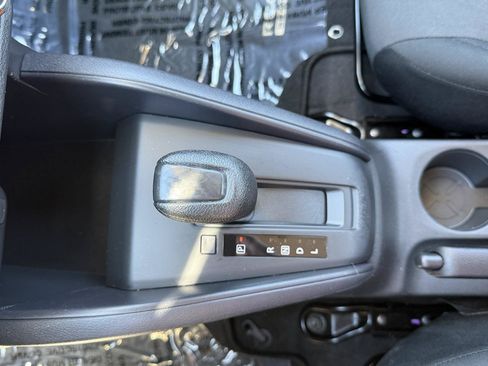 Used 2024 Nissan Versa S FWD image 19