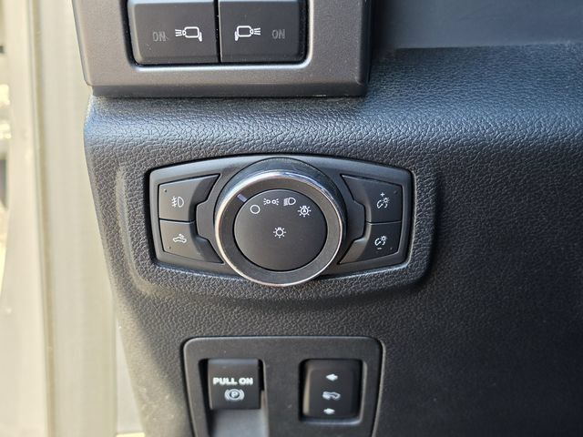 Used 2020 Ford F150 XLT w/ Equipment Group 302A Luxury AWD/4WD image 34