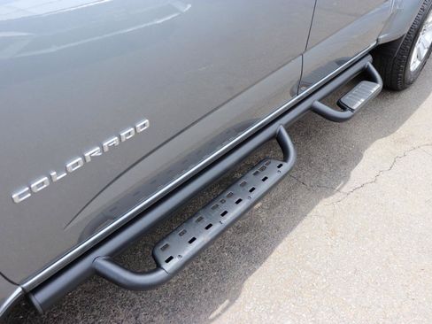 Used 2022 Chevrolet Colorado LT w/ LPO, Tonneau and Step Package AWD/4WD image 54