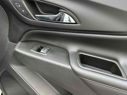 Used 2020 Chevrolet Equinox Premier image 62