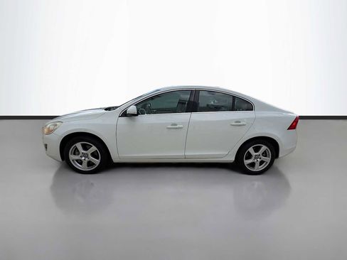 Used 2013 Volvo S60 T5 FWD image 5