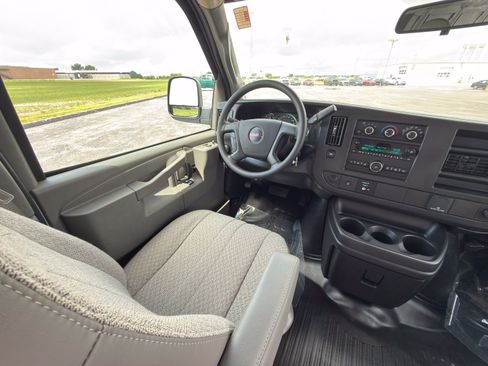 New 2026 GMC Savana 2500 Extended w/ Driver Convenience Package RWD image 16