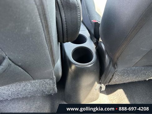 Used 2014 Nissan Versa Note SV FWD image 11