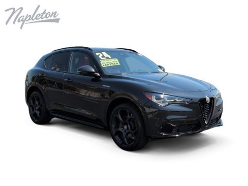 Used 2024 Alfa Romeo Stelvio Veloce AWD/4WD image 8