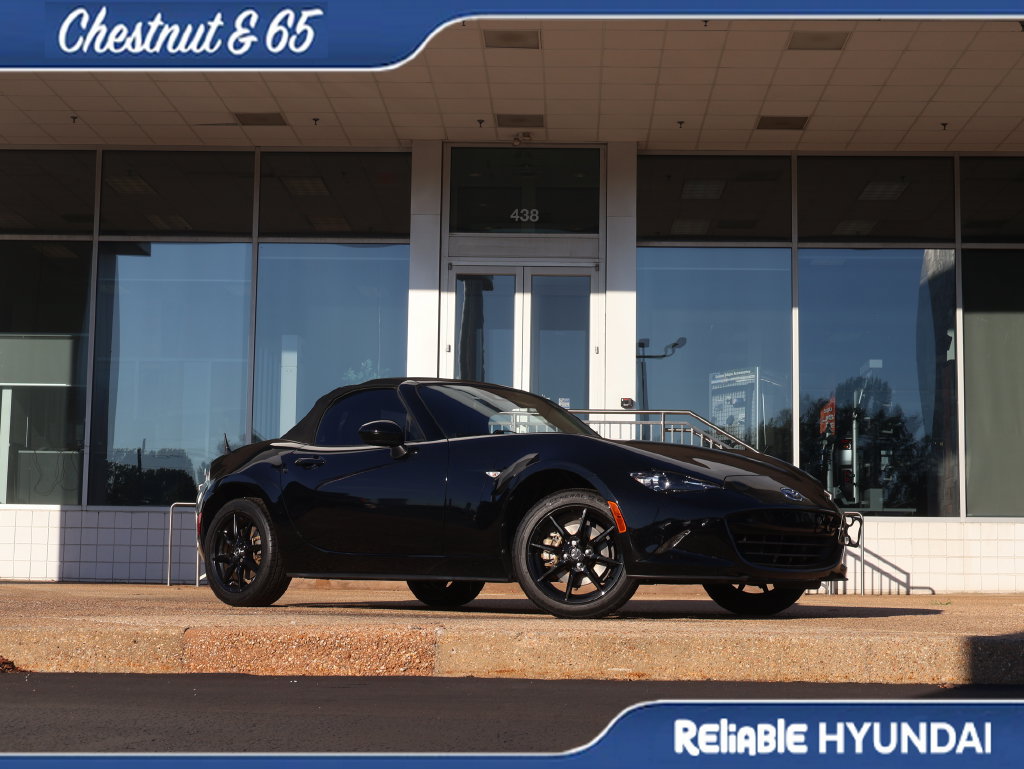 Used 2023 MAZDA MX-5 Miata Sport RWD image 2
