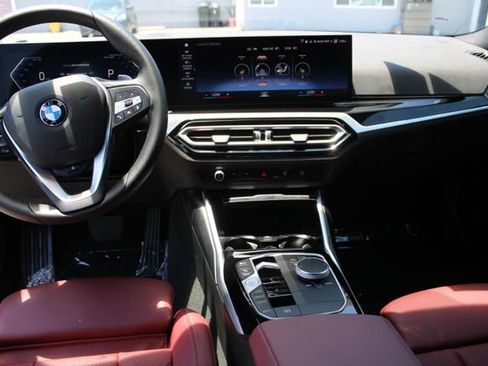 Used 2023 BMW 330i Sedan w/ Convenience Package RWD image 13