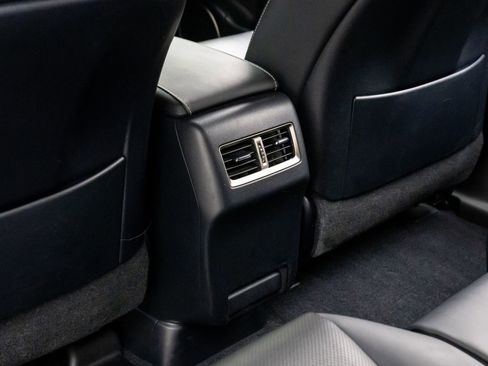 Used 2022 Lexus RX 350L Premium w/ Premium Package image 18