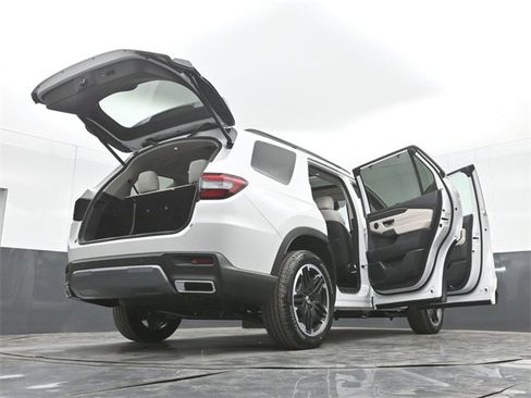 New 2026 Honda Pilot Touring image 57