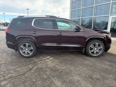 Used 2018 GMC Acadia Denali w/ Technology Package image 6