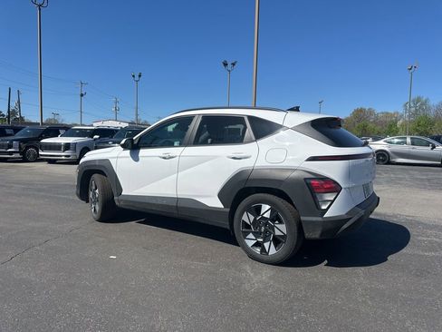 Used 2025 Hyundai Kona SEL image 6