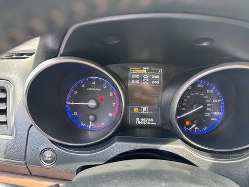 Used 2018 Subaru Outback 2.5i Limited image 44