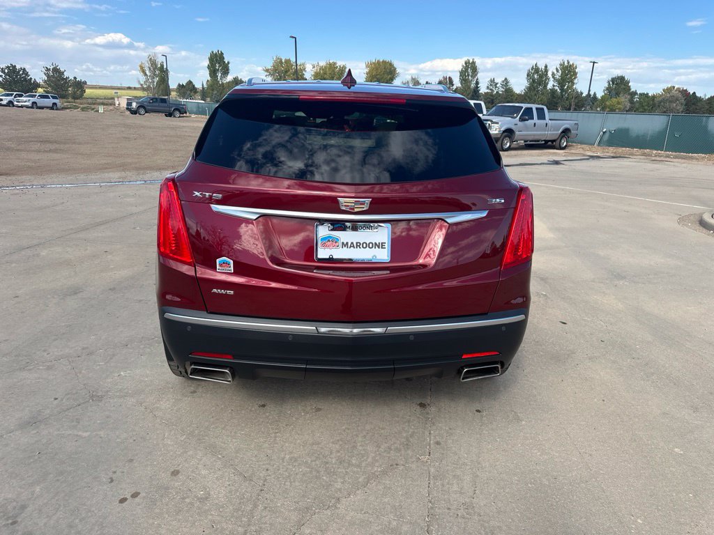 Used 2017 Cadillac XT5 Premium Luxury AWD/4WD image 37