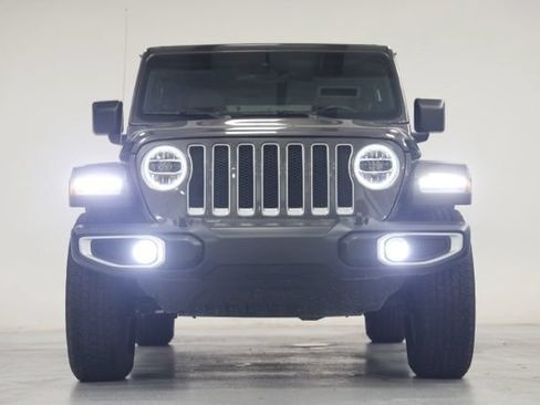 Used 2022 Jeep Wrangler Unlimited Sahara w/ LED Lighting Group AWD/4WD image 2