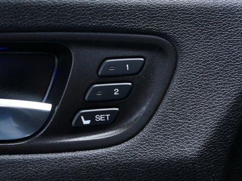 Used 2018 Acura MDX FWD image 25