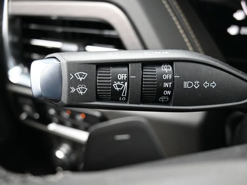 New 2026 GMC Yukon Elevation image 15