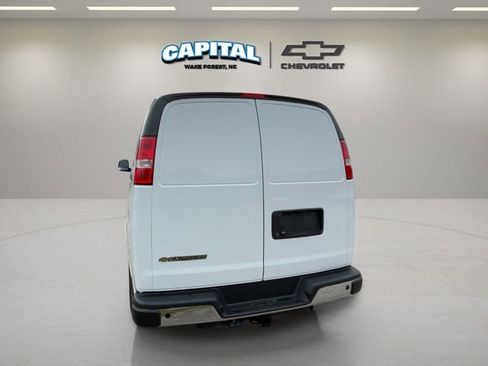 New 2025 Chevrolet Express 2500 Work Van w/ Driver Convenience Package image 4