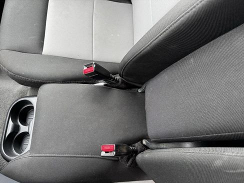 Used 2011 Ford Ranger XLT image 15