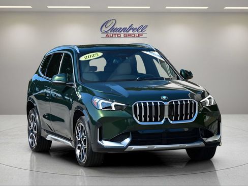 Used 2025 BMW X1 xDrive28i w/ Technology Package AWD/4WD image 2