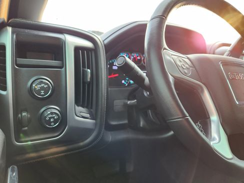 Used 2017 GMC Sierra 1500 SLE w/ SLE Value Package image 23