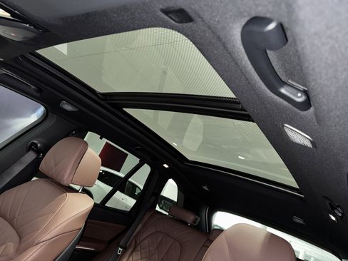 New 2026 BMW X5 M60i image 23