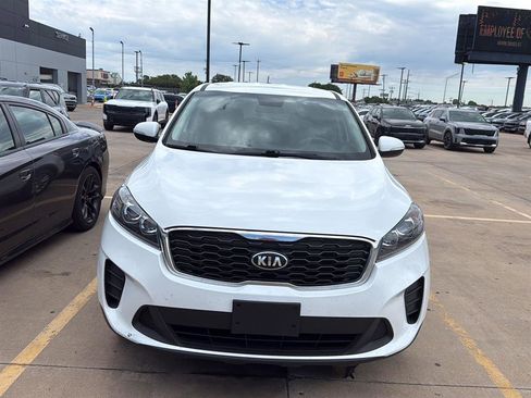Used 2020 Kia Sorento L FWD image 8