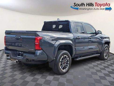 Certified 2024 Toyota Tacoma TRD Sport w/ TRD Sport Upgrade Package AWD/4WD image 6